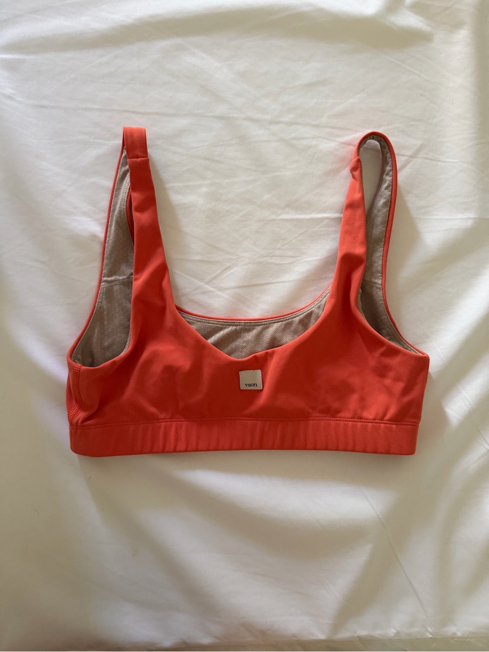 Vuori Grapefruit Scoop Sports Bra - Picture 2 of 3